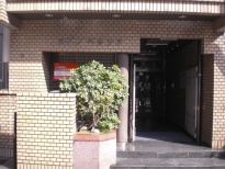 建物入口